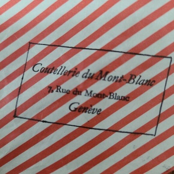 Vintage White Linen Wine Slipper Coaster Set (8) – Embroidered Floral Design - Picture 5 of 5